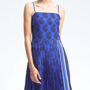 Banana Republic Paisley Pleated Dress